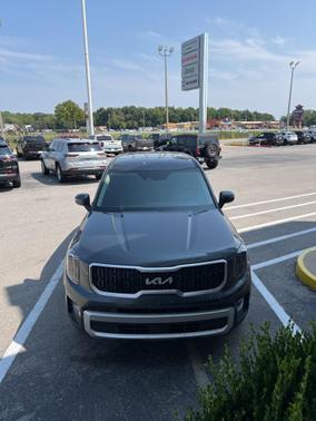 2024 Kia Telluride LX