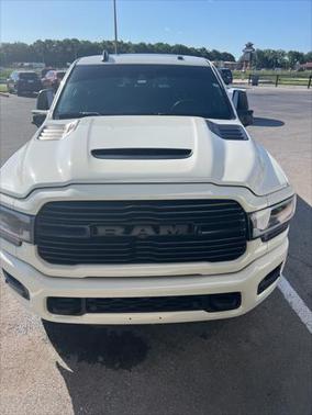 2024 RAM 2500 Laramie Crew Cab 4x4 6'4' Box