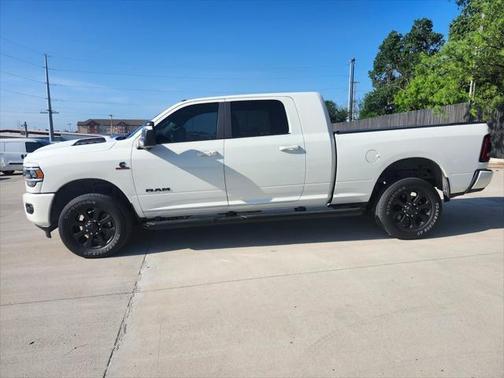 2024 RAM 2500 Laramie Crew Cab 4x4 6'4' Box