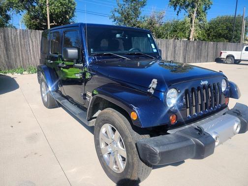 2013 Jeep Wrangler Unlimited Sahara