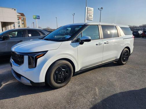2025 Kia Carnival LXS