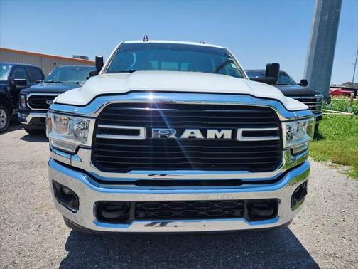 2019 RAM 2500 Big Horn Crew Cab 4x4 6'4' Box