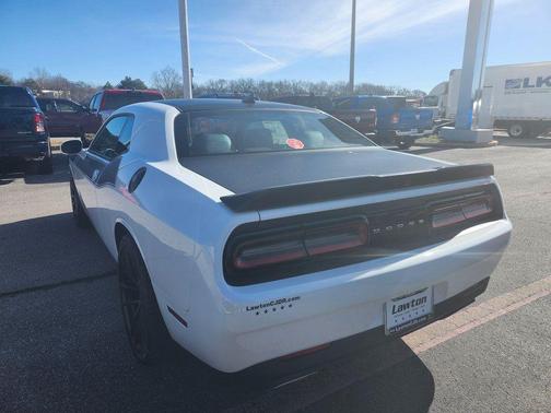 White Knuckle Clearcoat 2023 Dodge Challenger R/T Scat Pack