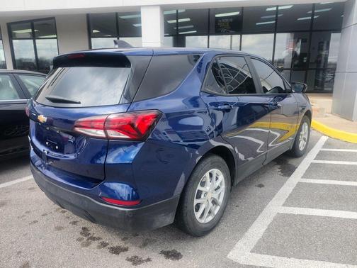 2023 Chevrolet Equinox LS