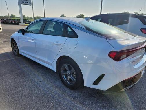 2022 Kia K5 LXS