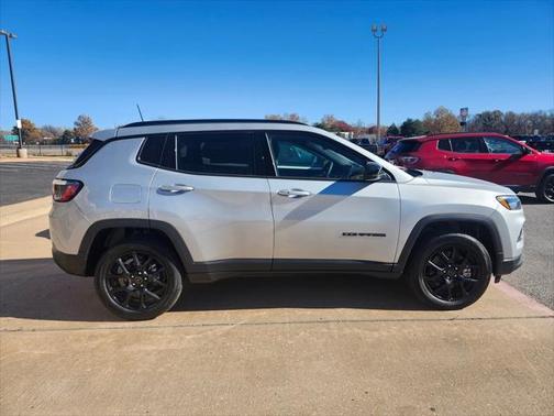 2025 Jeep Compass Latitude