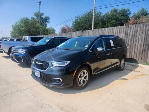 2023 Chrysler Pacifica Limited