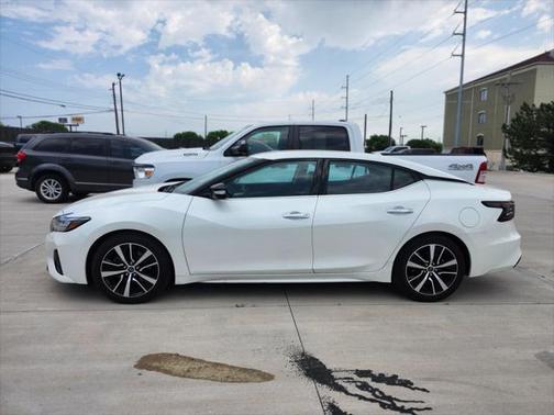 2023 Nissan Maxima SV Xtronic CVT