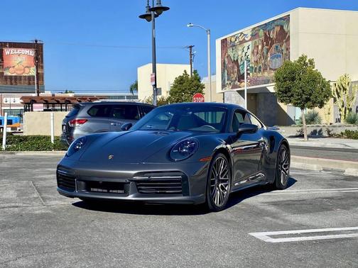 2021 Porsche 911 Turbo