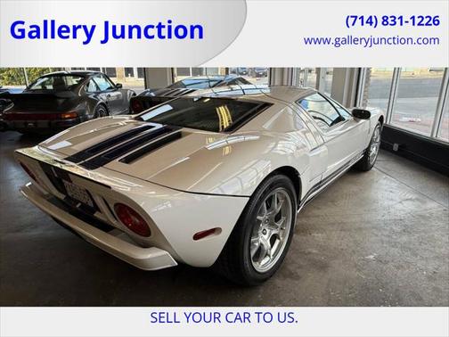 2005 Ford GT Base 2dr Coupe