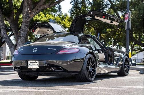2012 Mercedes-Benz SLS AMG Base