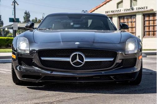 2012 Mercedes-Benz SLS AMG Base