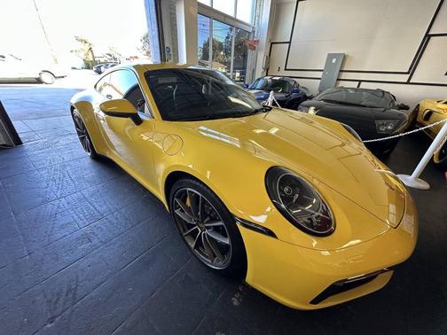 2020 Porsche 911 Carrera S