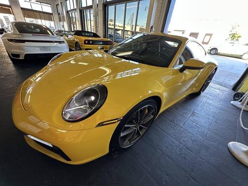 2020 Porsche 911 Carrera S