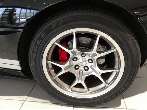 2005 Ford GT Base 2dr Coupe