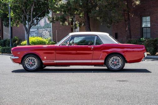 1966 Ford Mustang GT