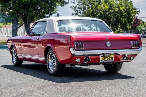 1966 Ford Mustang GT