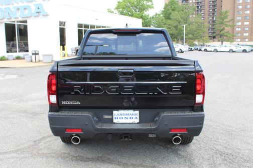 2025 Honda Ridgeline Black Edition