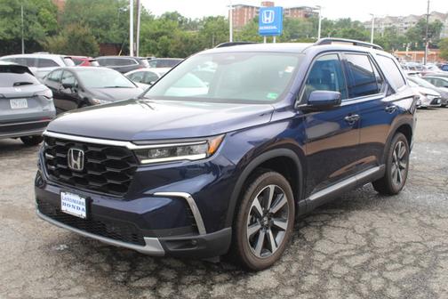 2025 Honda Pilot Touring