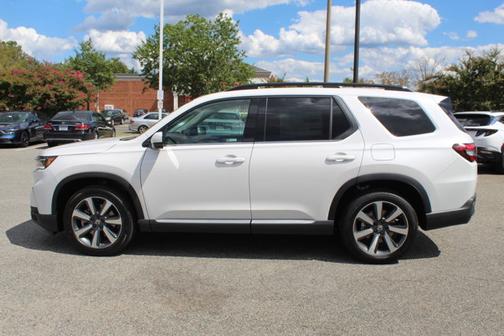 2025 Honda Pilot Elite