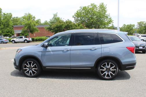 2022 Honda Pilot Touring 7-Passenger