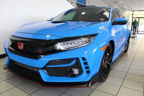 Photo 3 of 30 of 2021 Honda Civic Type R Touring