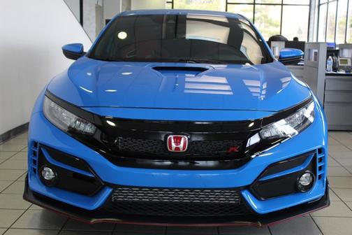Photo 2 of 30 of 2021 Honda Civic Type R Touring