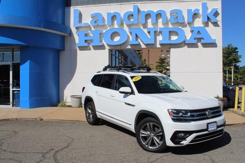 2019 Volkswagen Atlas 3.6L V6 SE w/Technology R-Line