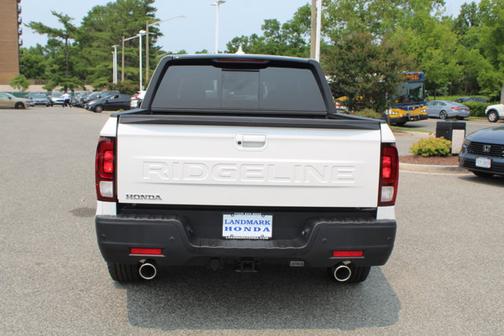 2025 Honda Ridgeline Black Edition