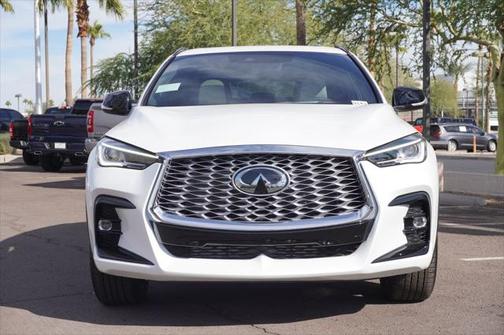 2025 INFINITI QX55 LUXE