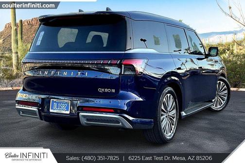 2025 INFINITI QX80 Luxe