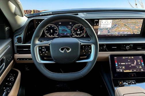 2025 INFINITI QX80 Luxe