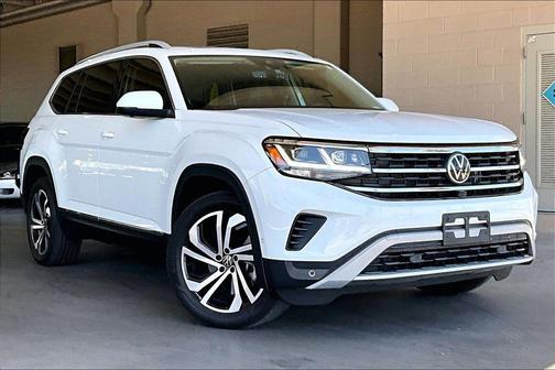 Oryx White Pearl 2021 Volkswagen Atlas 3.6L SEL Premium