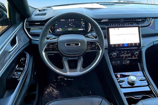 2023 Jeep Grand Cherokee 4xe Overland