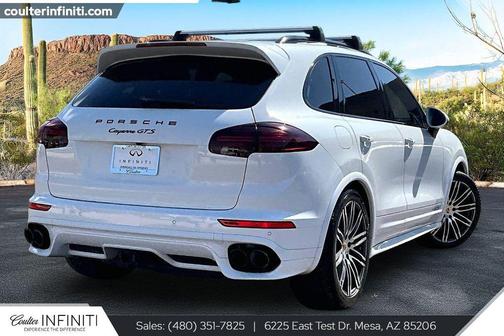 Carrara White Metallic 2017 Porsche Cayenne GTS
