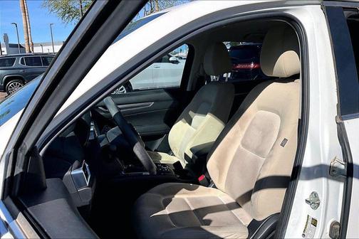 2017 Mazda CX-5 Sport