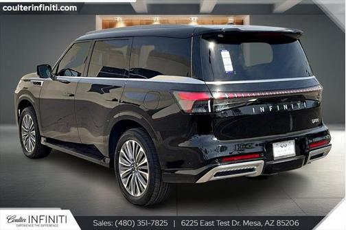 2025 INFINITI QX80 Luxe