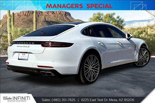 2018 Porsche Panamera Turbo