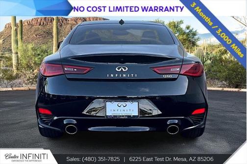 2022 INFINITI Q60 LUXE