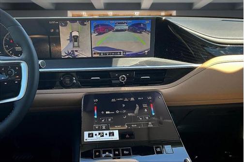 2025 INFINITI QX80 SENSORY AWD