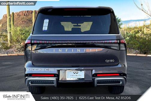 2025 INFINITI QX80 Luxe