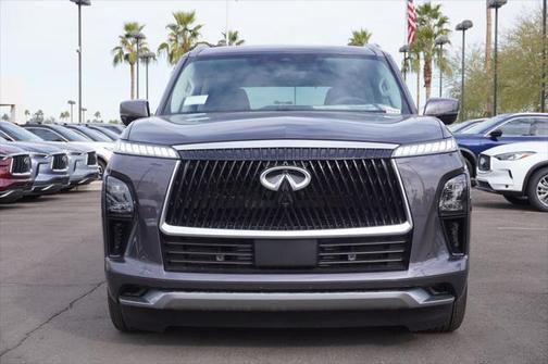 2025 INFINITI QX80 Luxe