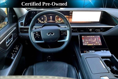 2025 INFINITI QX80 Luxe