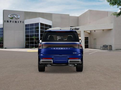 2025 INFINITI QX80 Luxe