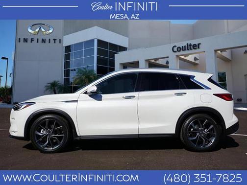 Photo 2 of 23 of 2020 INFINITI QX50 AUTOGRAPH