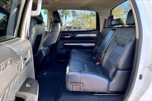 2015 Toyota Tundra Platinum