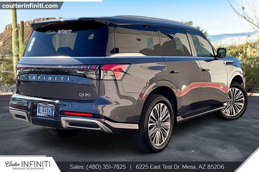 2025 INFINITI QX80 Luxe