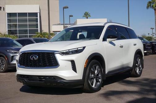 2025 INFINITI QX60 Luxe