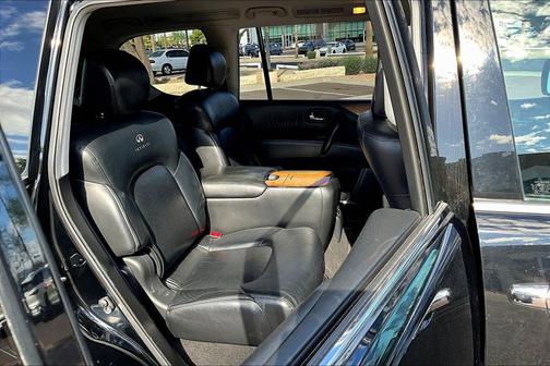 2014 INFINITI QX80 Base
