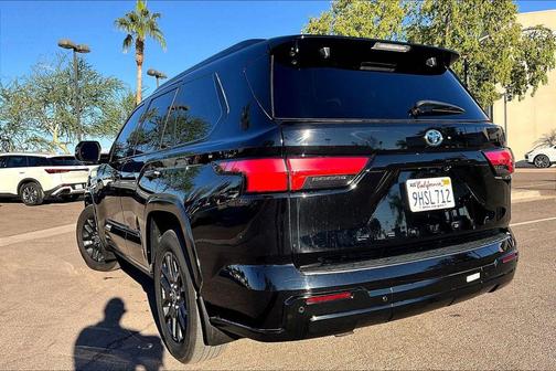 2023 Toyota Sequoia Platinum